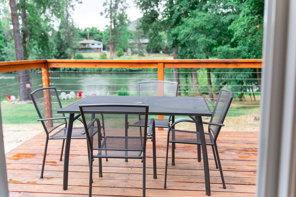 Cabin 5 deck